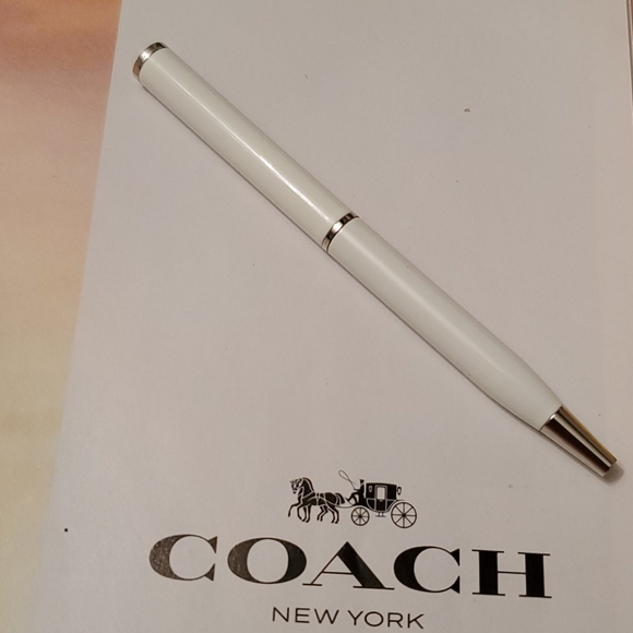 COACH KEYRING - Picture 6 of 6